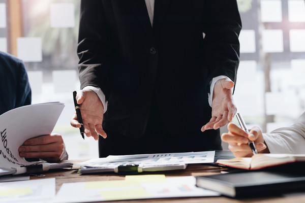 戰(zhàn)略規(guī)劃：構(gòu)建核心競(jìng)爭(zhēng)力，塑造未來！