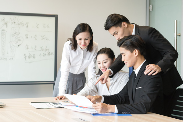 人才梯隊建設(shè)：培養(yǎng)儲備，確保企業(yè)持續(xù)發(fā)展