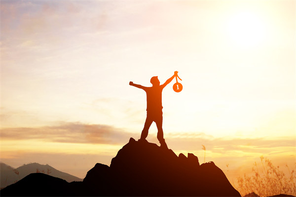 激勵(lì)機(jī)制：激發(fā)員工動(dòng)力，提升績效表現(xiàn)