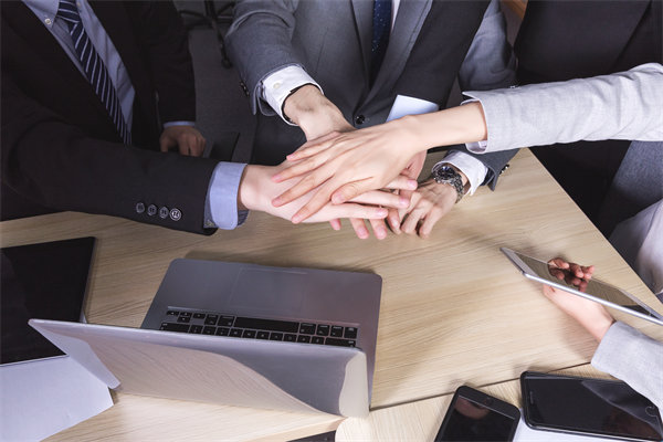 跨部門溝通與協(xié)作：企業(yè)管理中的挑戰(zhàn)與解決方案？