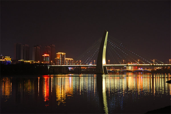 贛州企業(yè)面臨市場(chǎng)挑戰(zhàn)，管理咨詢有何應(yīng)對(duì)策略？