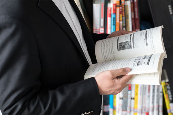 在快速變化的市場(chǎng)中，集團(tuán)管控如何保持靈活性？