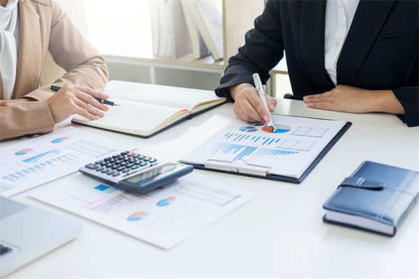 如何構(gòu)建以預(yù)算為核心的企業(yè)文化，促進(jìn)全員參與？