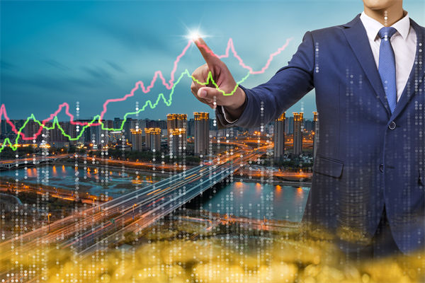 市場(chǎng)瞬息萬(wàn)變，企業(yè)戰(zhàn)略該如何靈活調(diào)整以搶占先機(jī)？