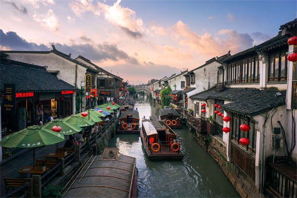 戰(zhàn)略管理如何精準錨定小眾市場，挖掘潛在的藍海？