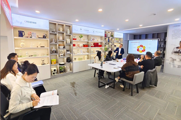 深圳市正中和實業(yè)有限公司營銷系統(tǒng)管理升級咨詢項目啟動